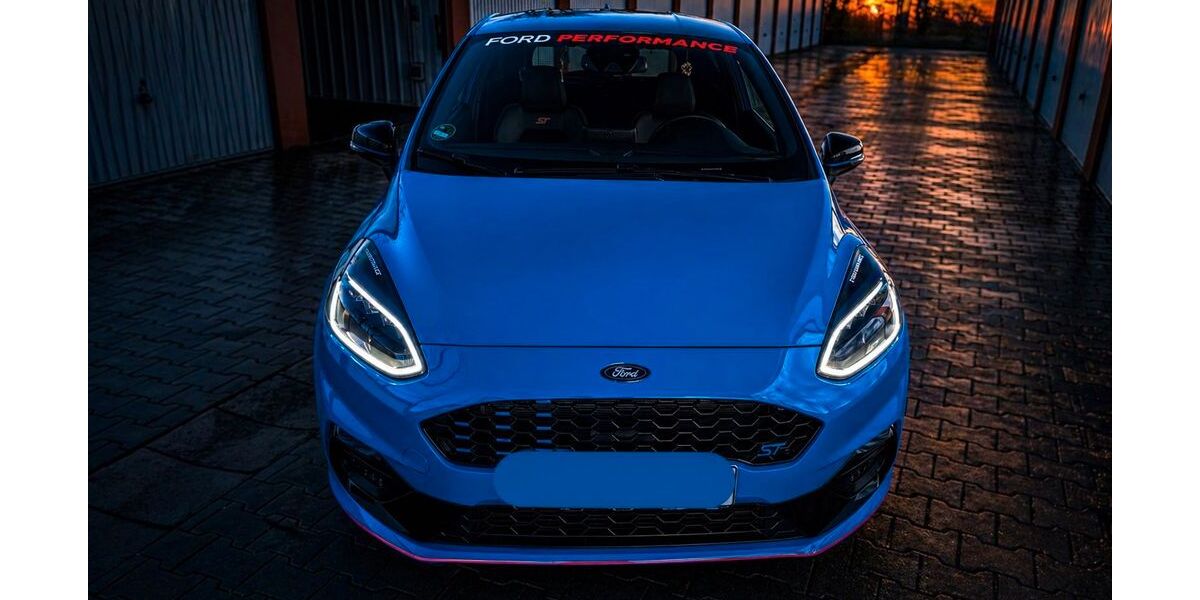 Ford Fiesta 13.500 km 22.999 &euro; Annaberg-Buchholz 09456
