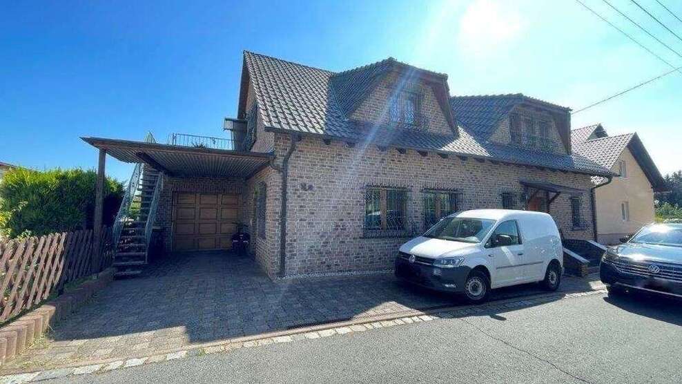 Haus zum Kaufen in Döbeln 450.000 € 190 m²