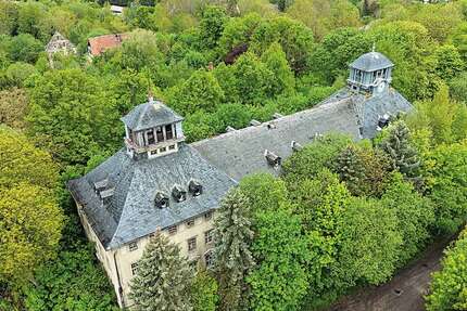 Haus Oberschöna OT Bräunsdorf Bräunsdorf - 15 Zimmer, 2.500 m&sup2;, 25.000&euro; | Angebot:26703780