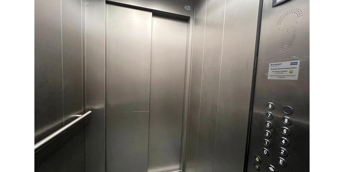 Etagenwohnung Chemnitz Markersdorf - 2 Zimmer, 70 m&sup2;, 370&euro; | Angebot:26295102