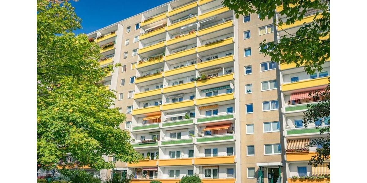NEU sanierte Familienwohnung mit 2 Balkonen 3 zimmer