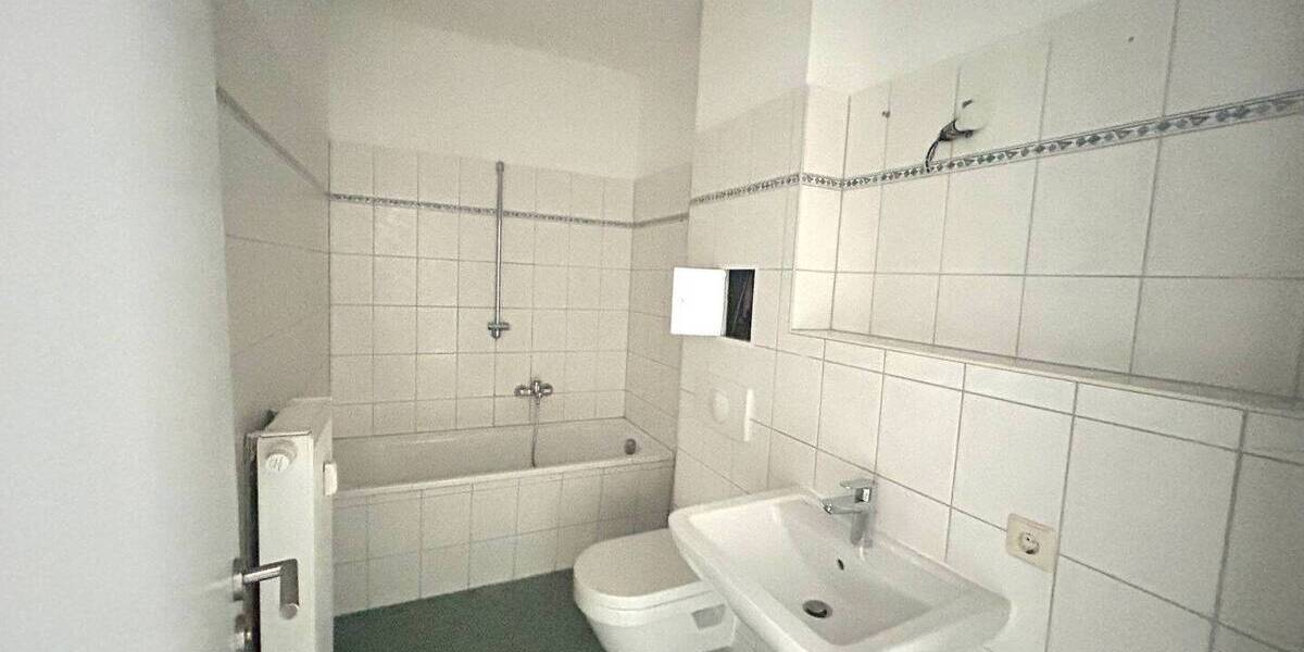 Etagenwohnung Limbach-Oberfrohna Oberfrohna - 3 Zimmer, 64 m&sup2;, 452&euro; | Angebot:26806108