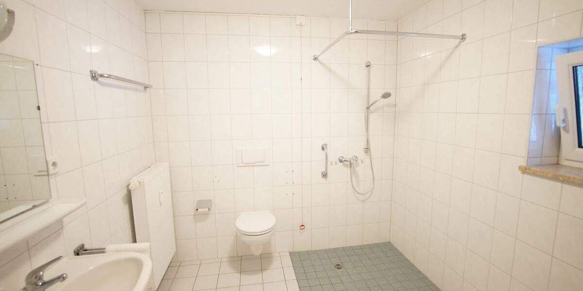 Etagenwohnung Zwönitz - 2 Zimmer, 47 m&sup2;, 354&euro; | Angebot:20593167