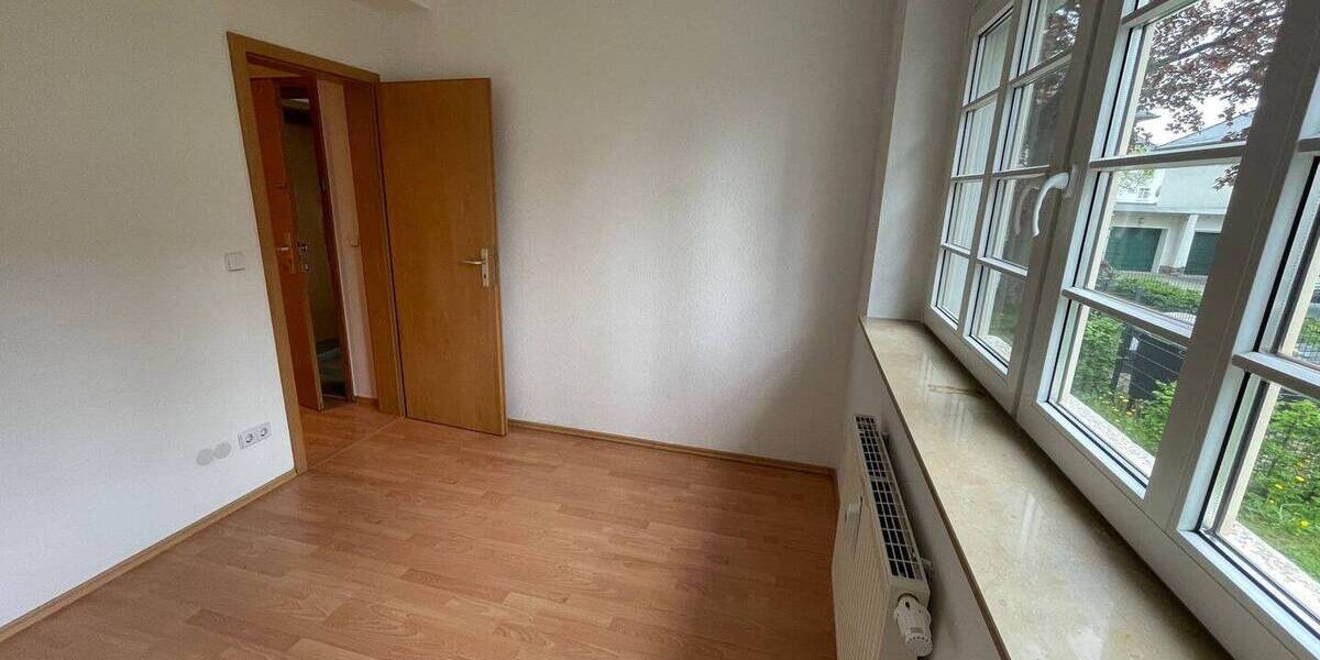 Etagenwohnung Chemnitz Lutherviertel - 2 Zimmer, 43 m&sup2;, 280&euro; | Angebot:26528703