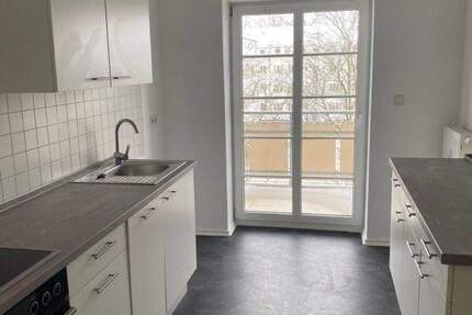 Wohnung Chemnitz Lutherviertel - 2 Zimmer, 50 m&sup2;, 315&euro; | Angebot:25801015