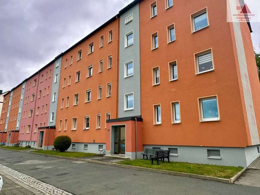 Wohnung zum Kaufen in Sehmatal-Cranzahl 68.000 € 62 m²