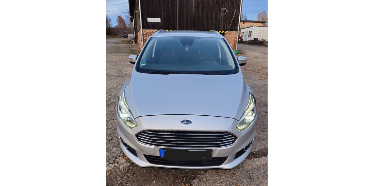 Ford S-Max 168.500 km 11.900 &euro; Großolbersdorf 09432