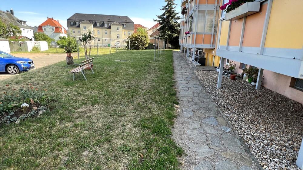 Gepflegte Eigentumswohnung mit Balkon für Kapitalanleger in Rochlitz 3 zimmer