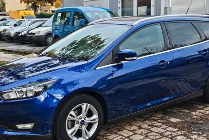 Ford Focus 87.600 km 6.690 € Chemnitz 09120