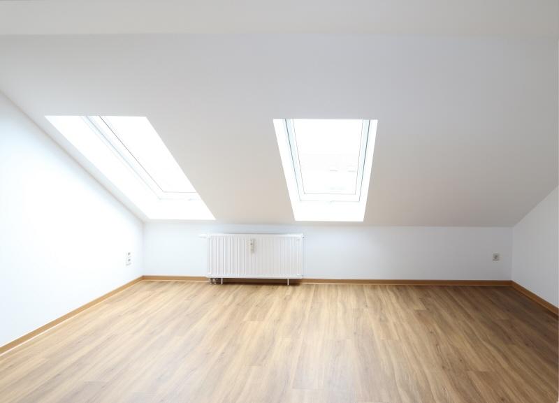 ERSTBEZUG mit RIESEN-BALKON mit SUPERBLICK 4 zimmer