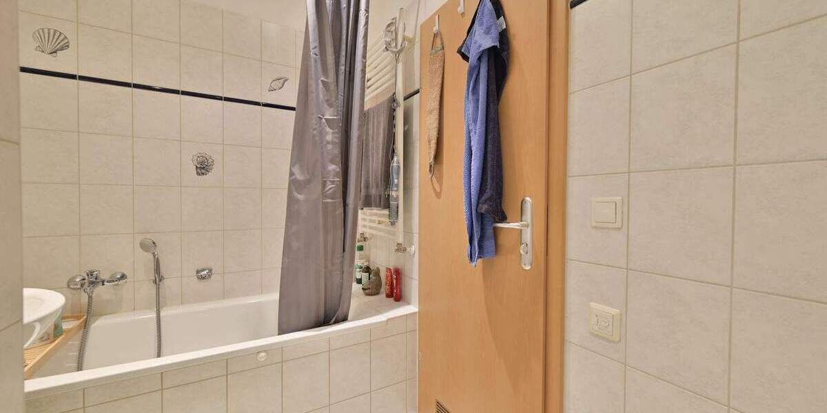 Etagenwohnung Chemnitz Schloßchemnitz - 2 Zimmer, 50 m&sup2;, 399&euro; | Angebot:26377182