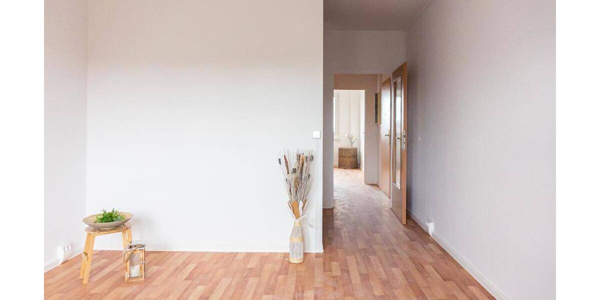 Etagenwohnung Chemnitz Hutholz - 2 Zimmer, 39 m&sup2;, 235&euro; | Angebot:26917503