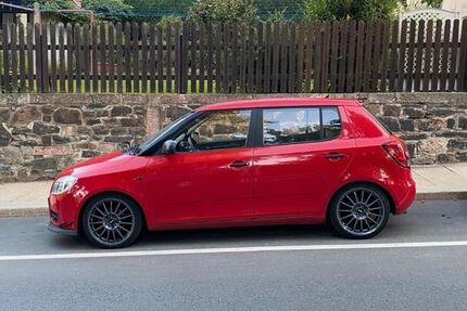 Skoda Fabia 127.000 km 2.900 € Hohenstein-Ernstthal 09337