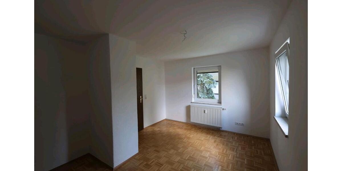 Etagenwohnung Wildenfels - 3 Zimmer, 87 m&sup2;, 815&euro; | Angebot:26694165
