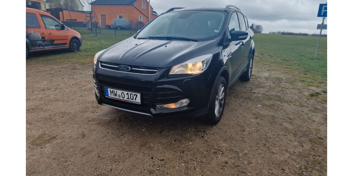 Ford Kuga 183.500 km 9.590 &euro; Mühlau 09241