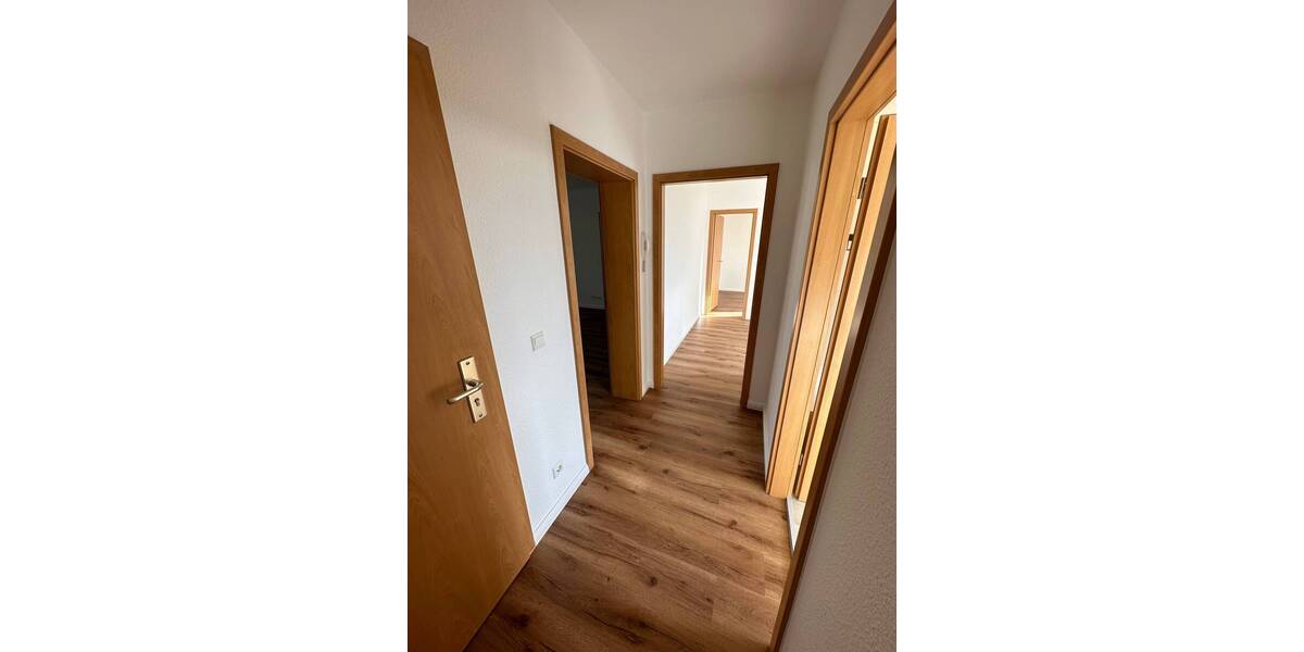 Etagenwohnung Chemnitz Sonnenberg - 3 Zimmer, 64 m&sup2;, 450&euro; | Angebot:26487720
