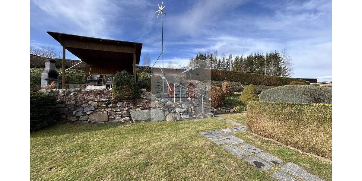 Mehrfamilienhaus, Wohnhaus Gornau/Erzgebirge Gornau - 8 Zimmer, 118 m&sup2;, 369.000&euro; | Angebot:25776149