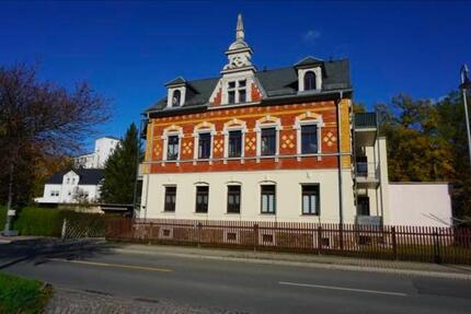 Solides Investment mit Perspektive:Vermietete Dachgeschosswohnung 3 zimmer