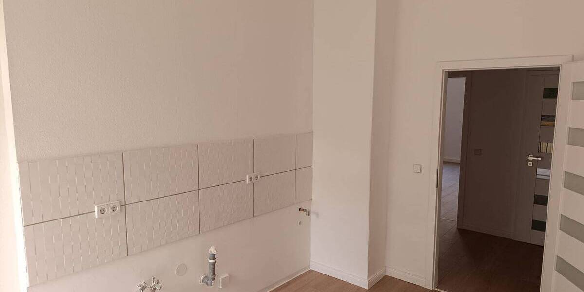 Zimmer Chemnitz Bernsdorf - 2 Zimmer, 55 m&sup2;, 295&euro; | Angebot:26291335