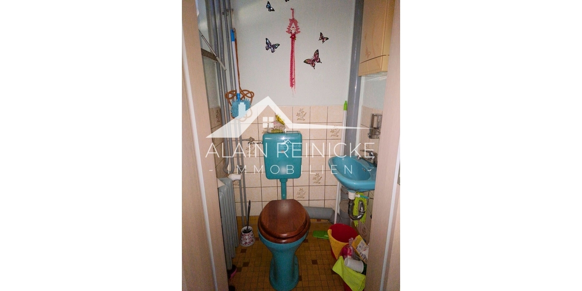 Stilvolle Doppelhaushälfte mit großzügiger, überdachter Terrasse – Wohnen mit Weitblick und Komfort 4 zimmer