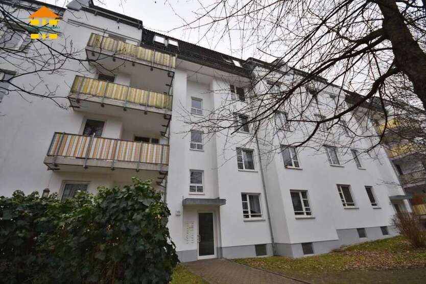 Wohnung zum Kaufen in Chemnitz 49.000 € 42.37 m²