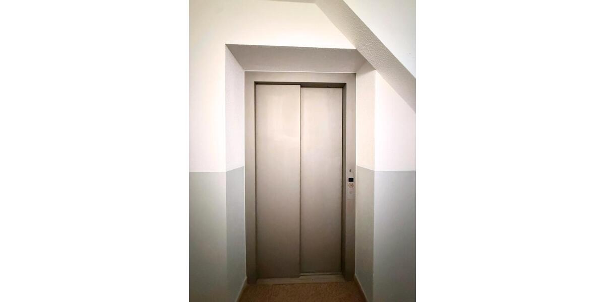 Etagenwohnung Chemnitz Altendorf - 2.5 Zimmer, 64 m&sup2;, 386&euro; | Angebot:26478465