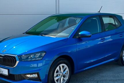 Skoda Fabia 1.871 km 17.830 &euro; Zwönitz / OT Dorfchemnitz 08297