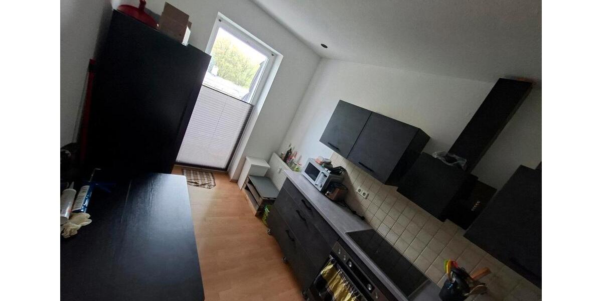Etagenwohnung Chemnitz Borna-Heinersdorf - 3 Zimmer, 65 m&sup2;, 555&euro; | Angebot:26295514