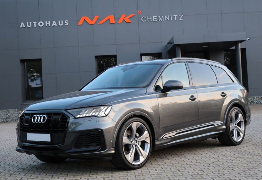 Audi Q7 46.708 km 63.990 € Chemnitz 09130