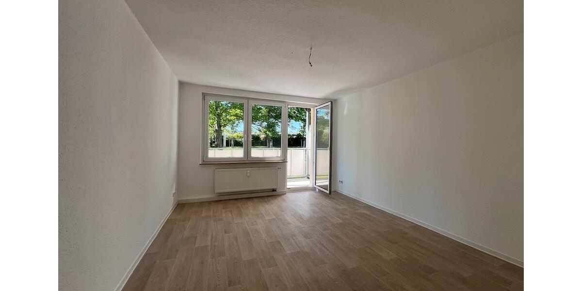 Erdgeschoßwohnung Chemnitz Adelsberg - 3 Zimmer, 61 m&sup2;, 340&euro; | Angebot:26263481