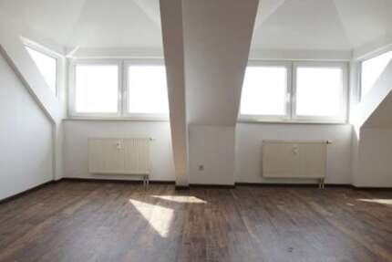 Wohnung zum Mieten in Limbach-Oberfrohna 450 € 71 m²