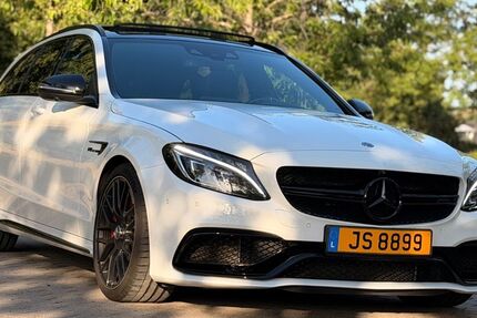 Mercedes-Benz C 63 AMG 67.900 km 45.900 &euro; Niederfeulen 09176
