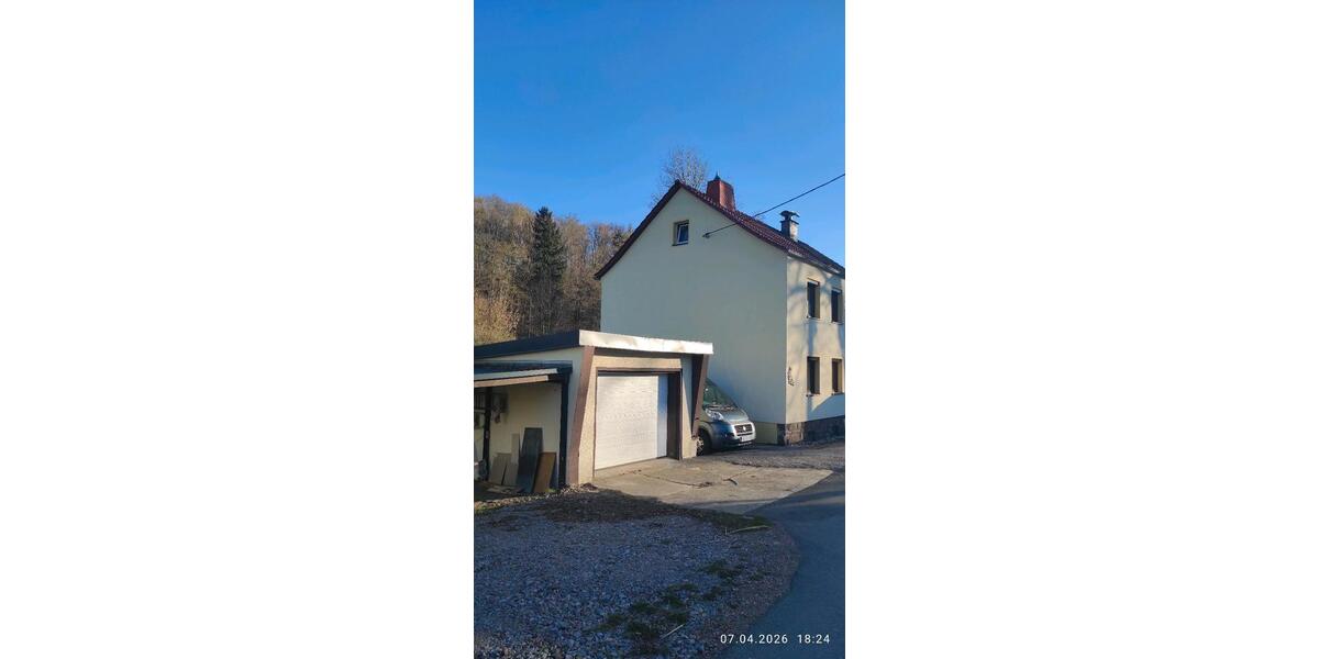 Doppelhaushälfte Hainichen - 3 Zimmer, 75 m&sup2;, 158.000&euro; | Angebot:26101847