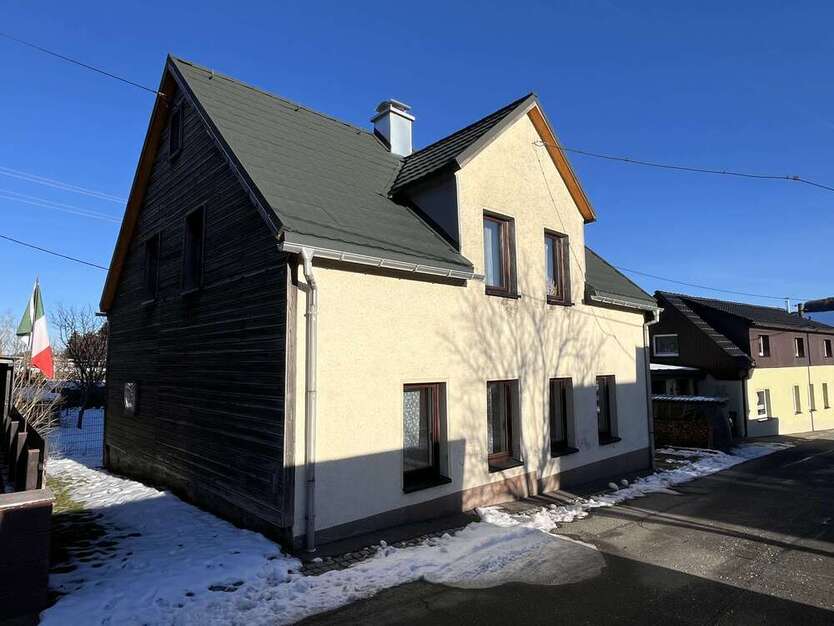 Haus zum Kaufen in Crottendorf 49.000 € 130 m²