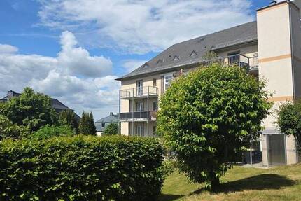 Schöne Wohnung mit Balkon im Dachgeschoss 2 zimmer