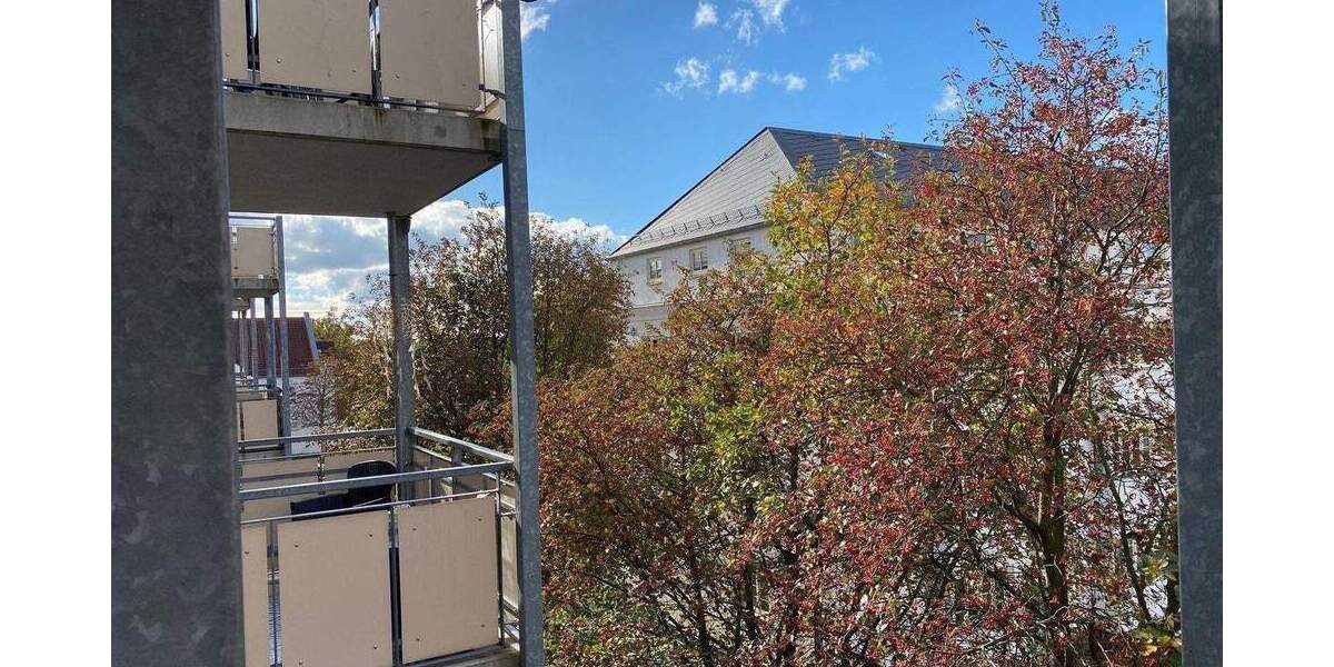 Etagenwohnung Chemnitz Lutherviertel - 2 Zimmer, 51 m&sup2;, 310&euro; | Angebot:25821580