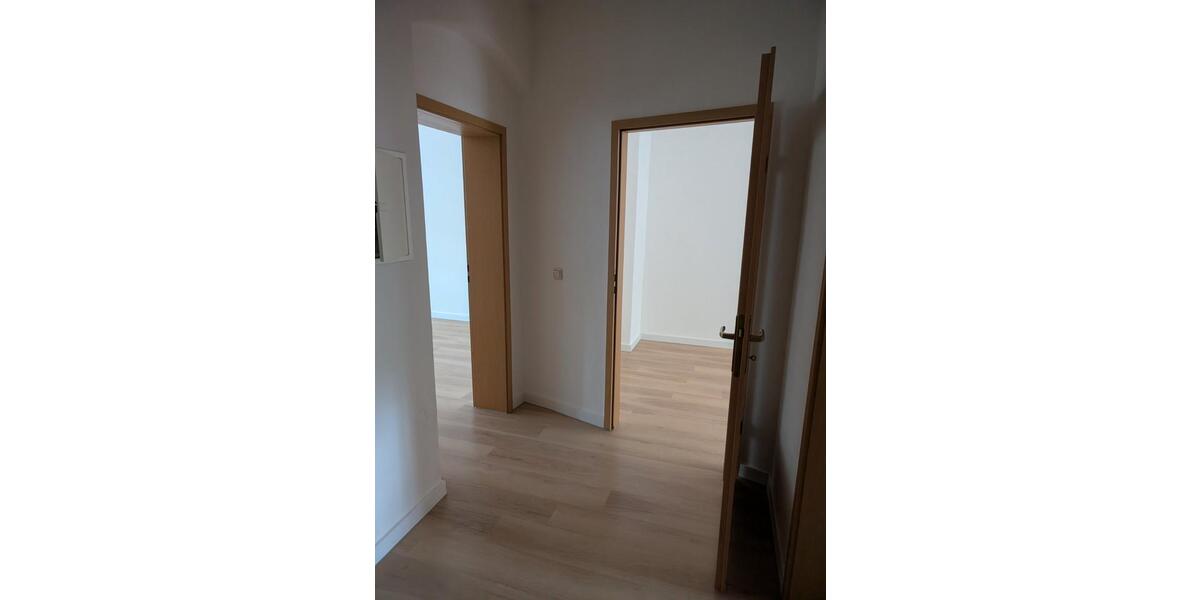 Erdgeschoßwohnung Chemnitz Altendorf - 2 Zimmer, 60 m&sup2;, 300&euro; | Angebot:26609210