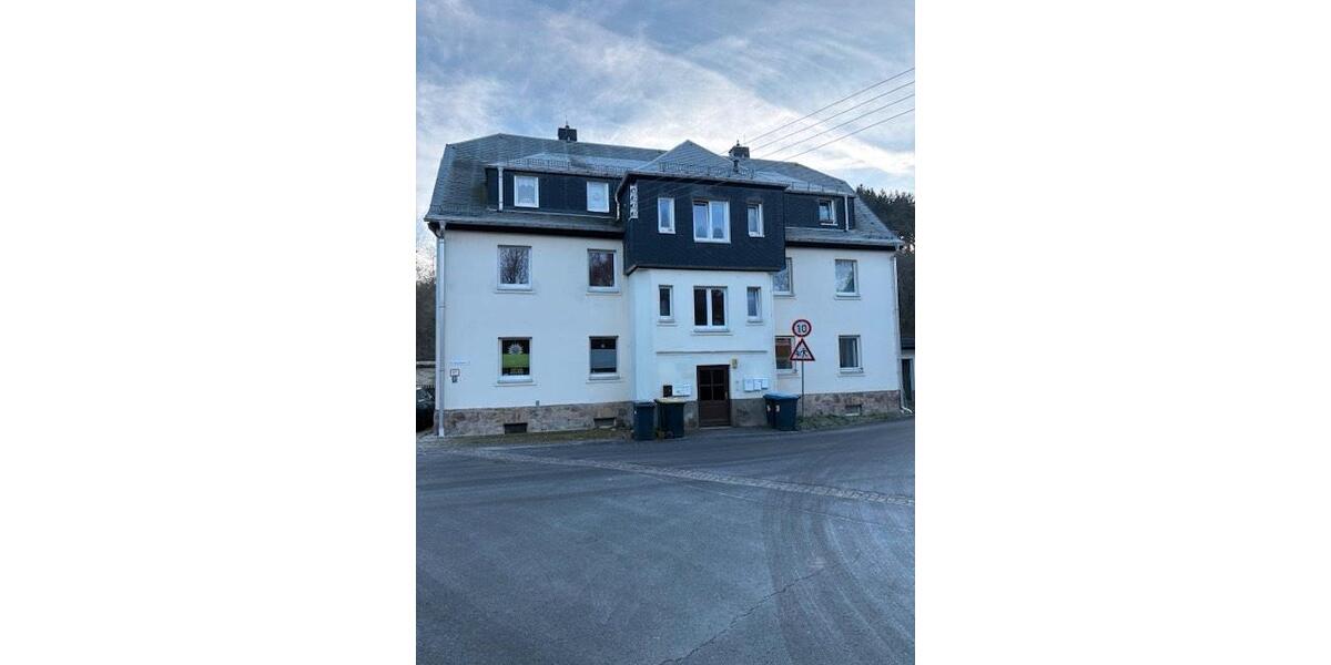 Achtung neue aktuelle Bilder! Einbauküche! Wohnung in Zschopau! 3 zimmer