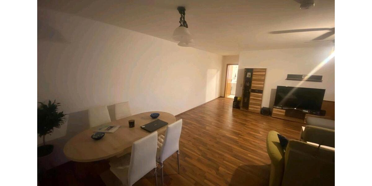 Etagenwohnung Oederan - 2 Zimmer, 77 m&sup2;, 500&euro; | Angebot:25300254