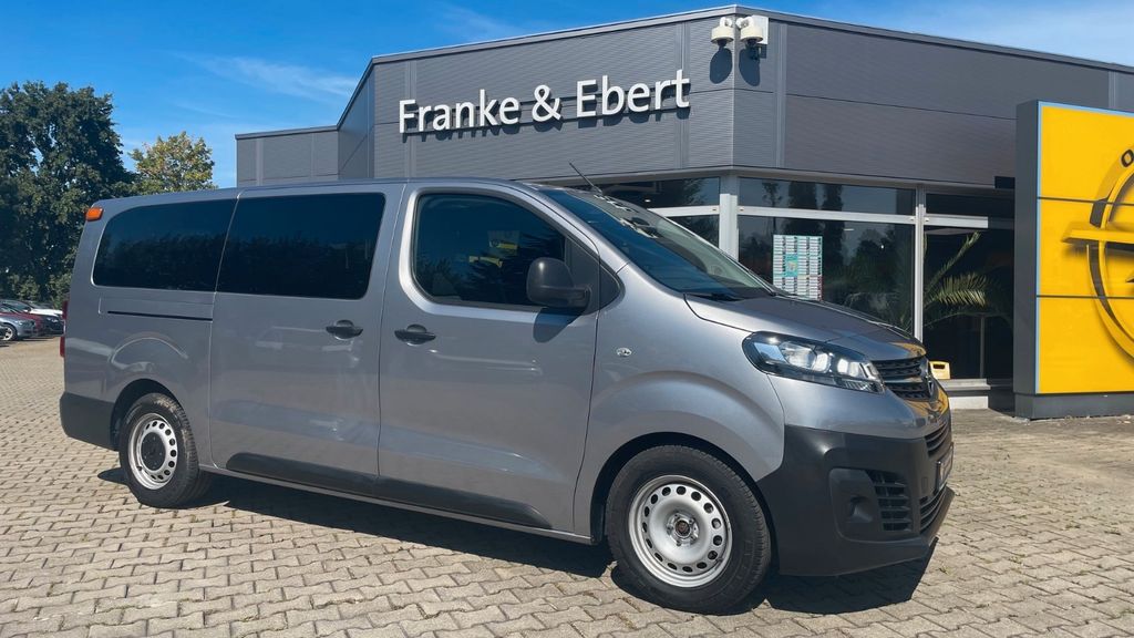 Opel Vivaro 40.800 km 29.990 € Reinsdorf 08141