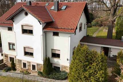 Haus Gersdorf - 12 Zimmer, 298 m&sup2;, 599.000&euro; | Angebot:25915816