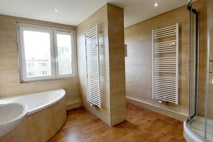 Familienwohnug Balkon Gäste-WC zimmer