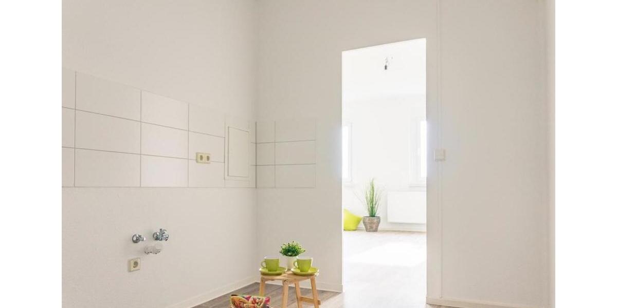 3-Raum-Wohnung mit Balkon nahe Schlossteich 3 zimmer