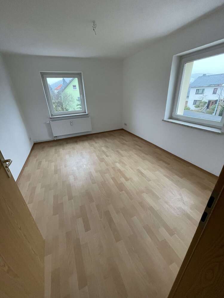 Wohnung zum Mieten in Aue-Bad Schlema 303,49 € 55.18 m²