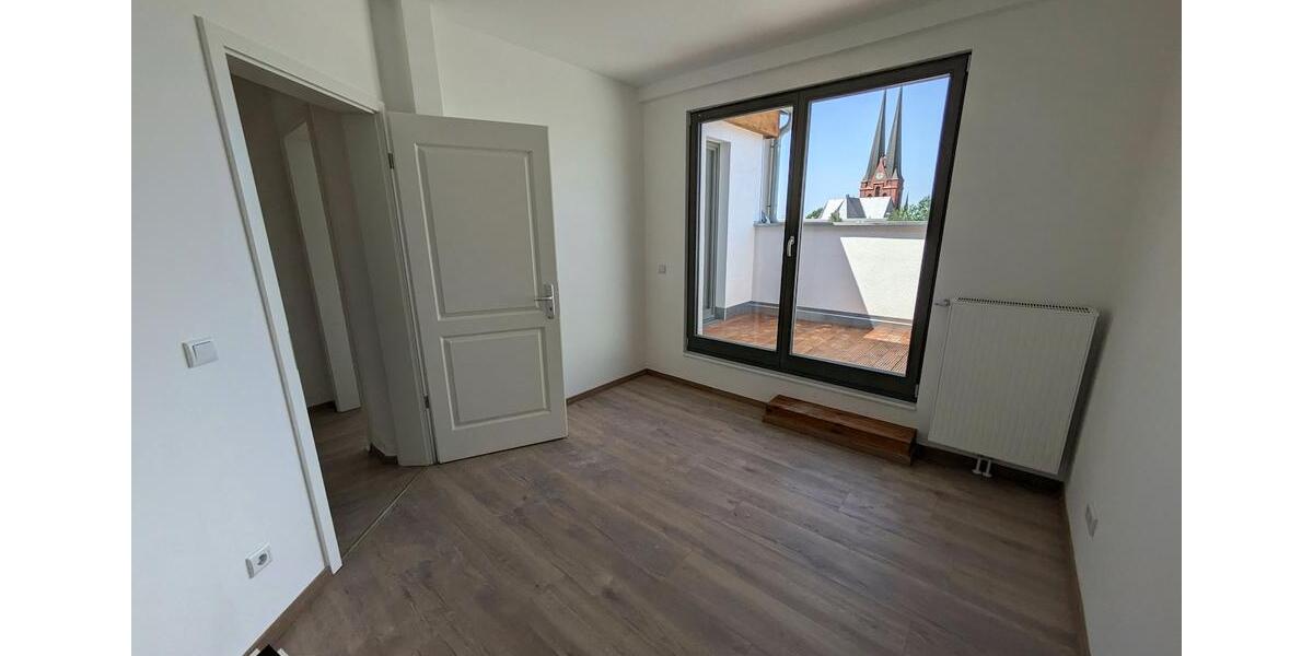 Dachgeschoßwohnung Chemnitz Hilbersdorf - 3 Zimmer, 74 m&sup2;, 478&euro; | Angebot:26321904