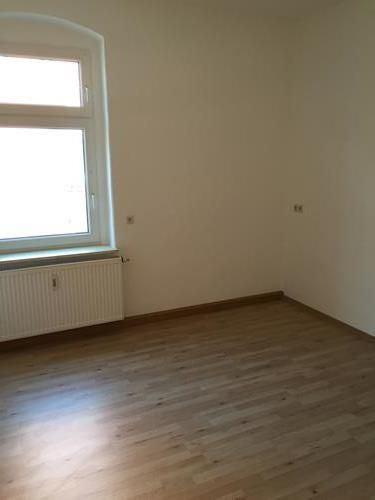 Erdgeschoßwohnung Chemnitz Wittgensdorf - 5 Zimmer, 120 m&sup2;, 600&euro; | Angebot:26038801