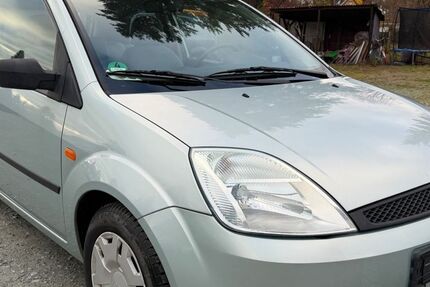 Ford Fiesta 66.174 km 2.499 &euro; Chemnitz 09125