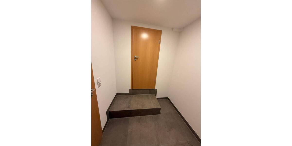 Einfamilienhaus Lichtenstein / Sa. Lichtenstein - 8 Zimmer, 230 m&sup2;, 198.000&euro; | Angebot:26555132