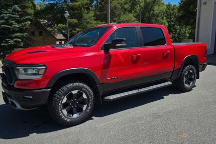 Dodge RAM 63.000 km 50.990 &euro; Schwarzbach 09481