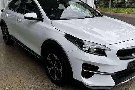 Kia XCeed 43.560 km 19.499 € Oberlungwitz 09353